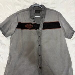 Harley-Davidson Men's Gray Short-Sleeve Button Shirt with Black Accent